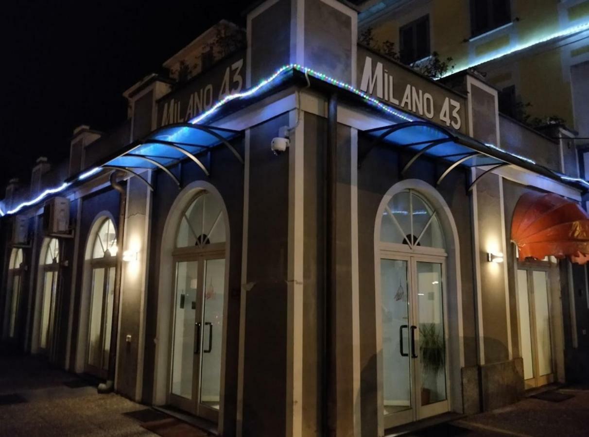 Hotel La Cupola Новара Экстерьер фото